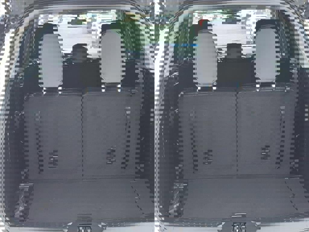 Certified 2023 Ford Explorer XLT w/ Equipment Group 202A image 17