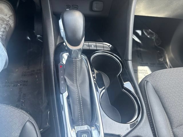 Used 2025 Buick Encore GX Preferred FWD image 21