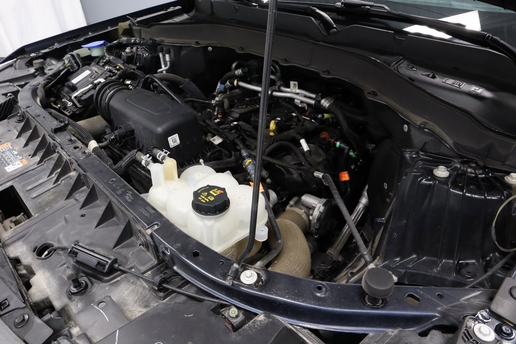 Certified 2022 Ford Explorer XLT w/ Equipment Group 202A image 13