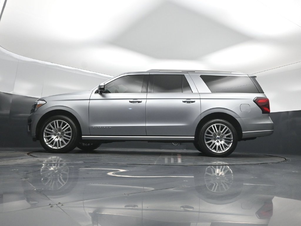 Certified 2023 Ford Expedition Max Platinum AWD/4WD image 7