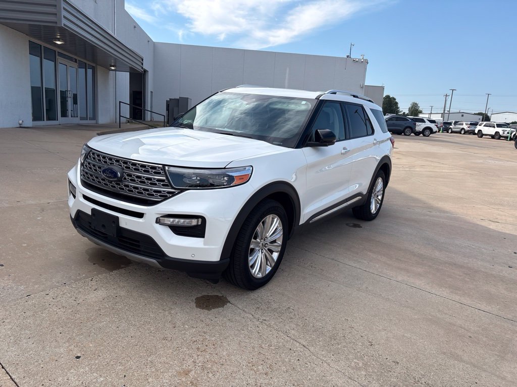 Certified 2024 Ford Explorer Limited w/ Equipment Group 301A AWD/4WD image 8