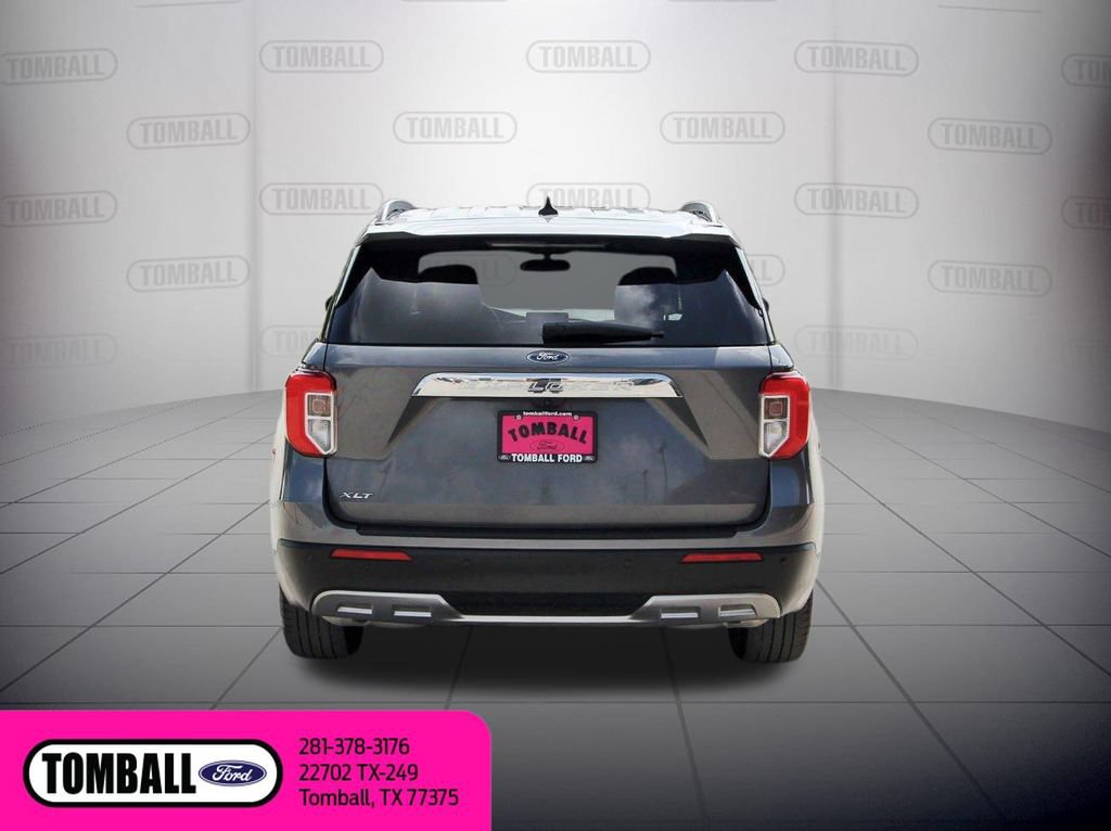 Certified 2023 Ford Explorer XLT w/ Equipment Group 202A RWD image 7
