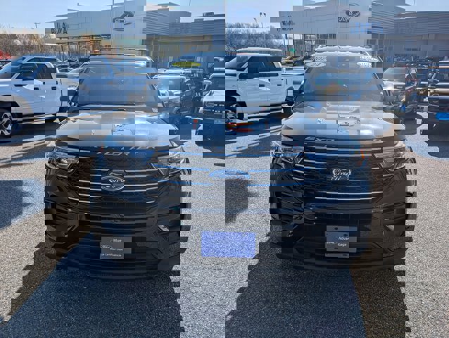 Certified 2024 Ford Explorer XLT image 8