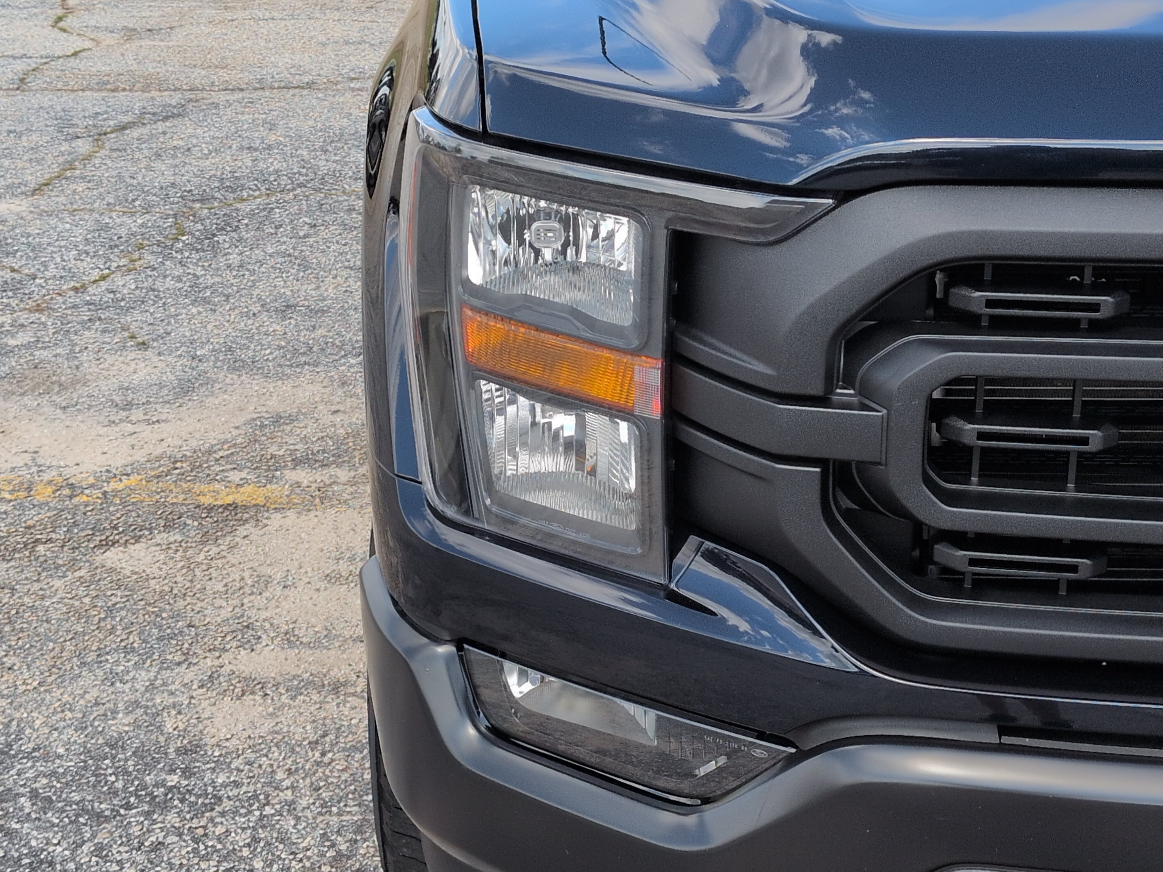 Certified 2023 Ford F150 XL w/ Rattler Package AWD/4WD image 8