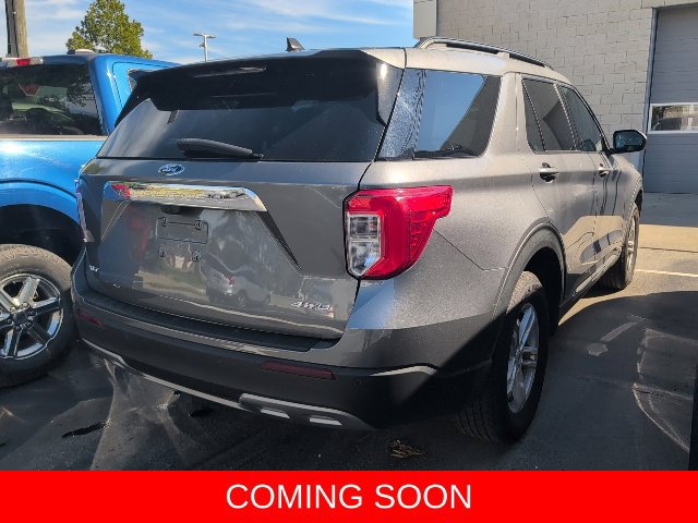 Certified 2024 Ford Explorer XLT w/ Equipment Group 202A AWD/4WD image 8
