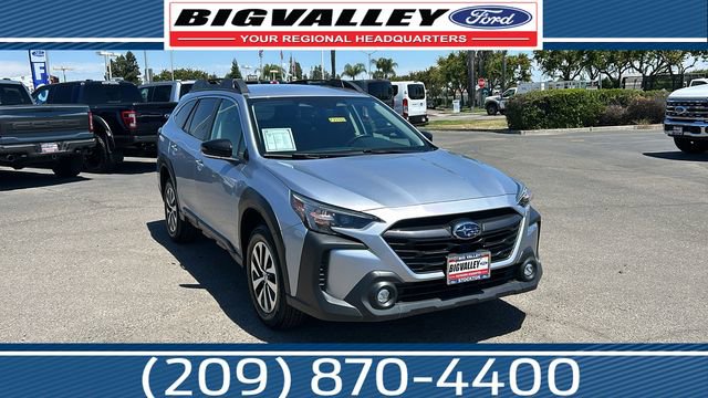 Used 2024 Subaru Outback Premium image 1