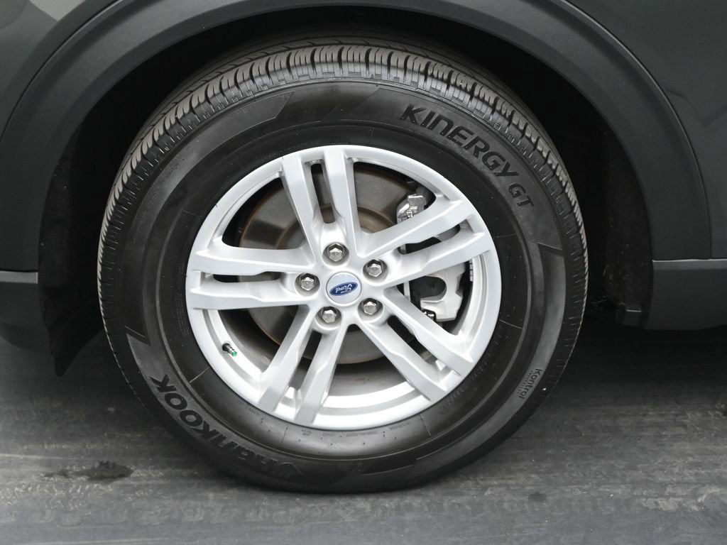 Certified 2022 Ford Explorer XLT image 28