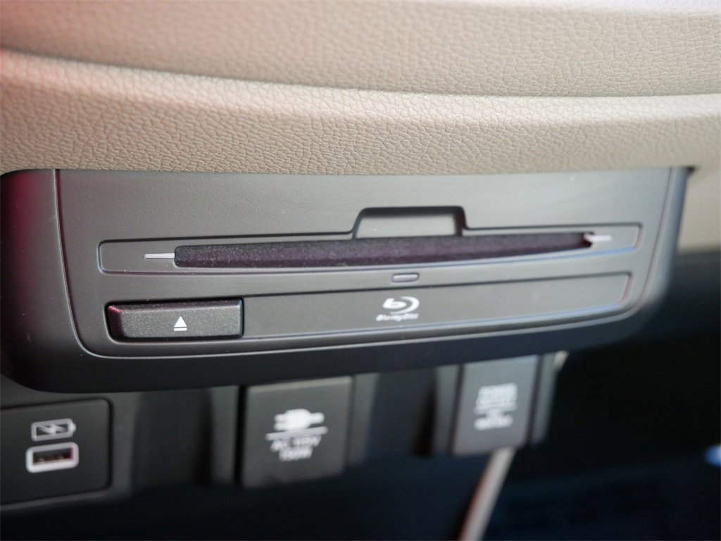 Used 2023 Honda Odyssey Elite image 23