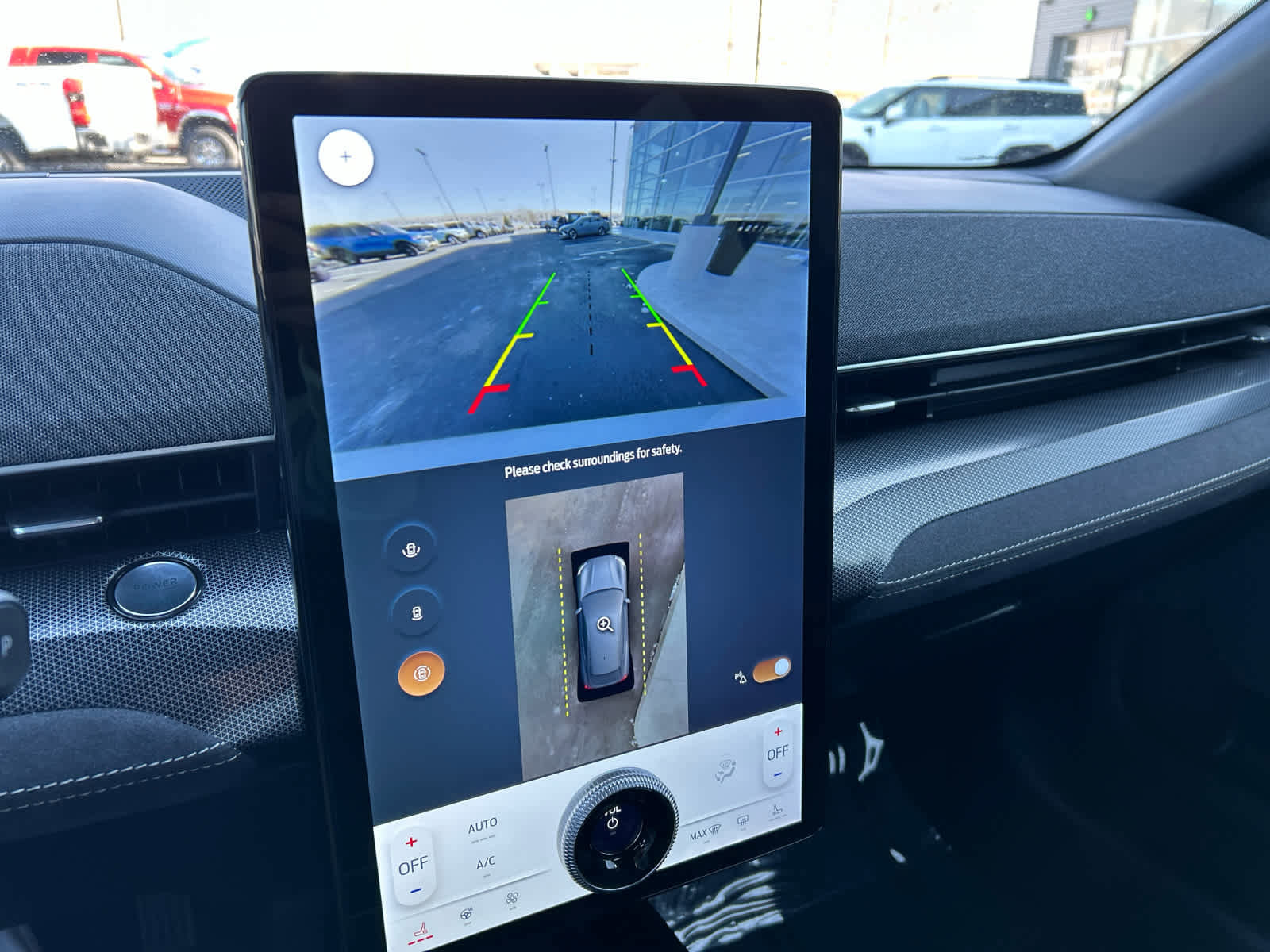 Certified 2025 Ford Mustang Mach-E GT image 38