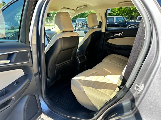 Certified 2021 Ford Edge SEL w/ Cargo Accessory Package AWD/4WD image 40