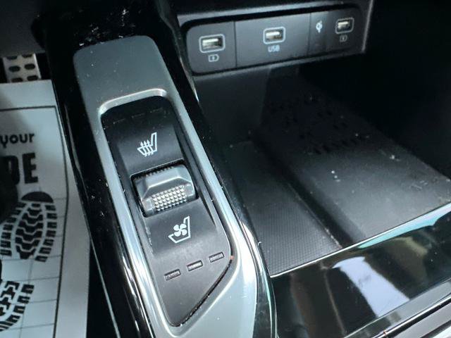 Used 2022 Kia Sorento SX Prestige AWD/4WD image 20