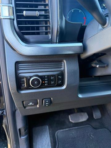 Certified 2025 Ford F350 Lariat w/ Lariat Ultimate Package AWD/4WD image 30