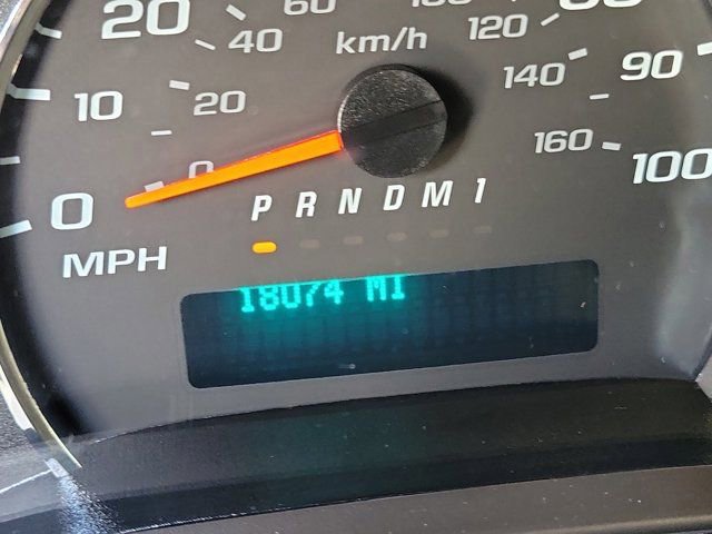 Used 2024 Chevrolet Express 2500 w/ Driver Convenience Package image 20