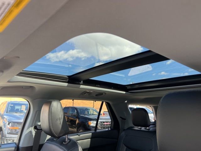 Certified 2023 Ford Explorer Limited w/ Equipment Group 301A image 21