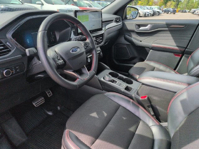 Certified 2024 Ford Escape ST-Line w/ Tech Pack #1 AWD/4WD image 29