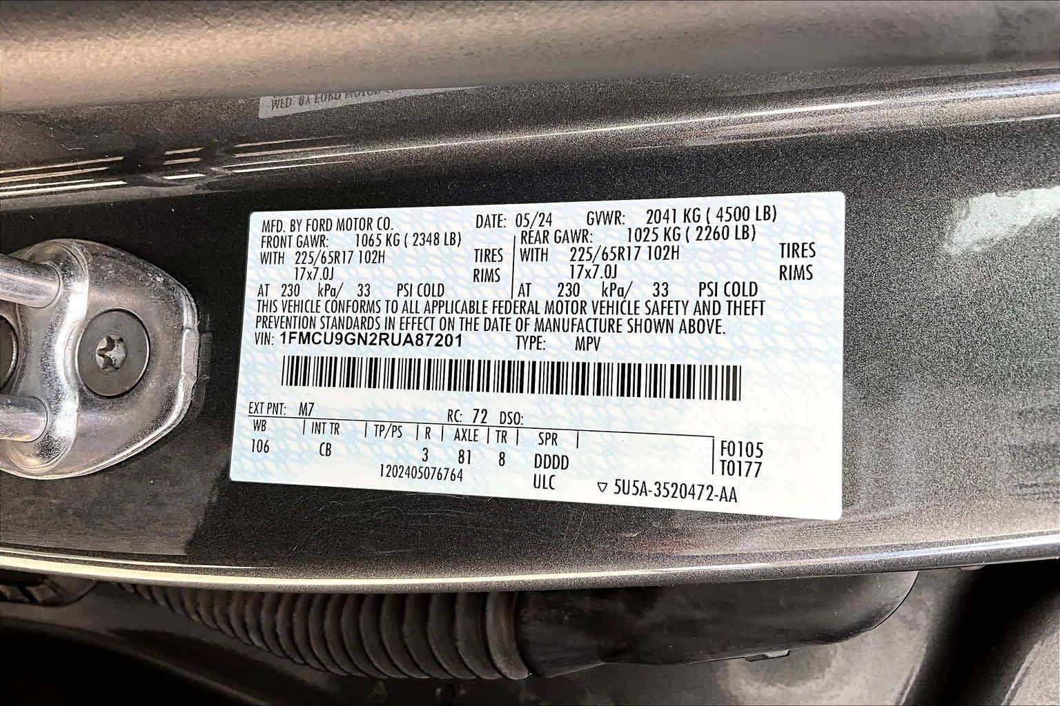 Certified 2024 Ford Escape Active AWD/4WD image 34