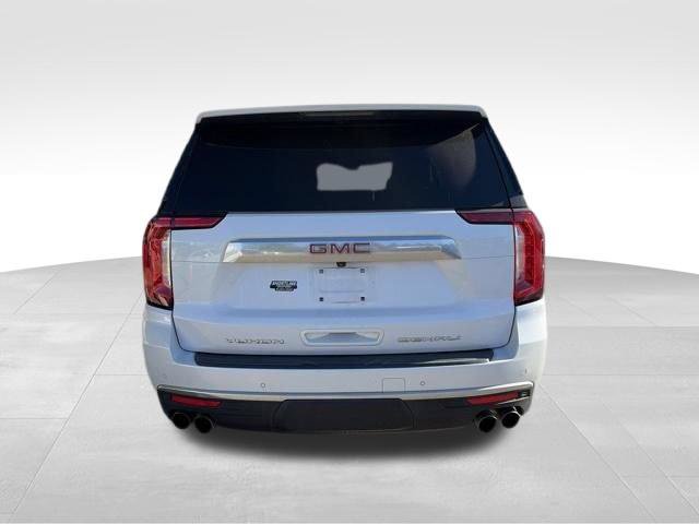 Used 2023 GMC Yukon XL Denali AWD/4WD image 9