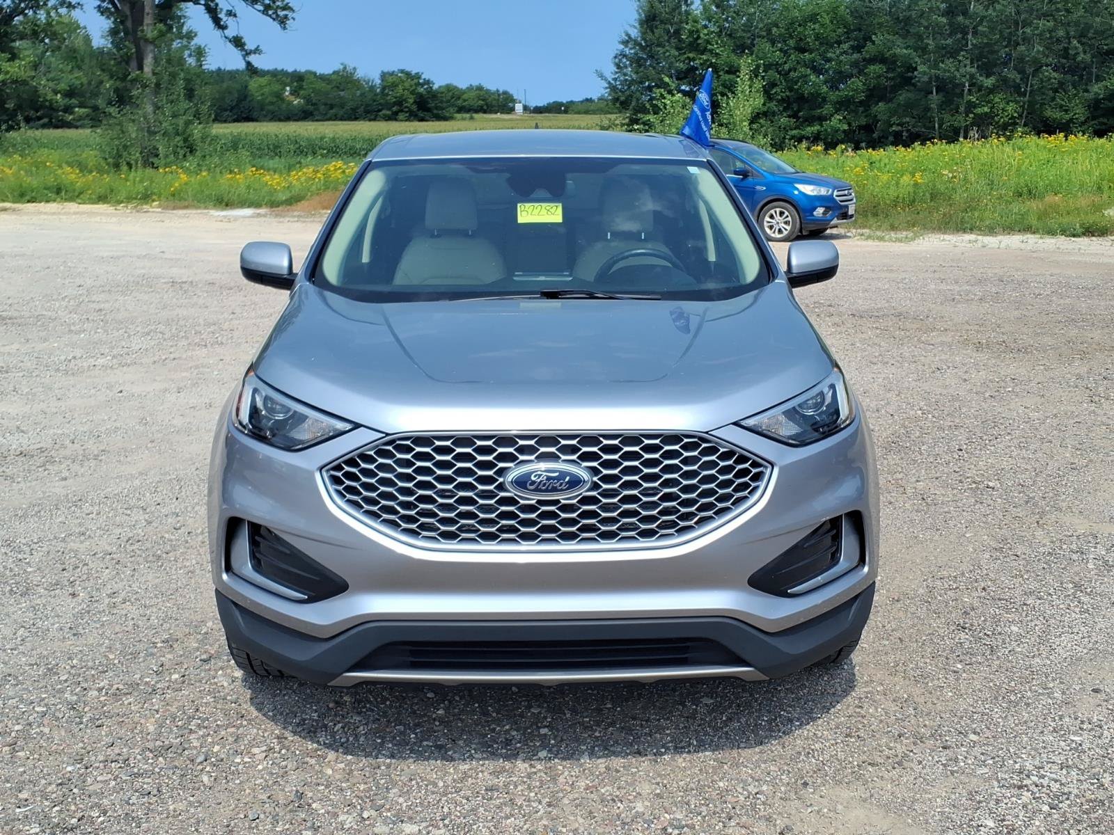 Certified 2023 Ford Edge SEL AWD/4WD image 9