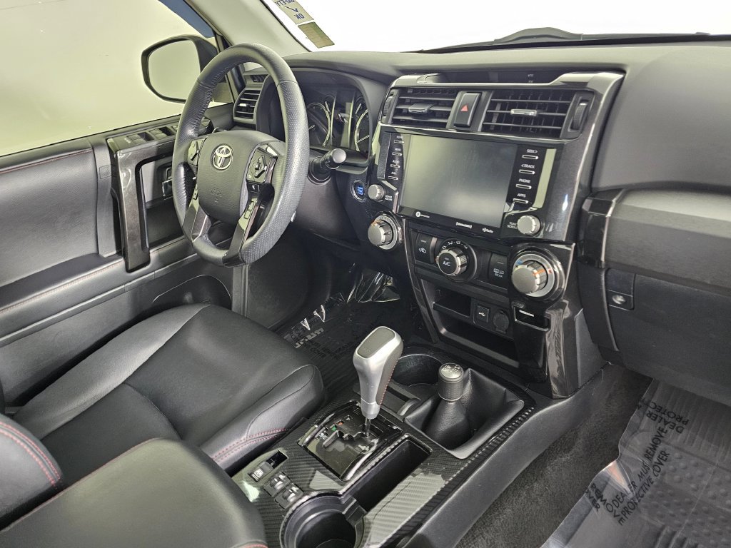 Used 2021 Toyota 4Runner TRD Off-Road Premium w/ Moonroof Package AWD/4WD image 10