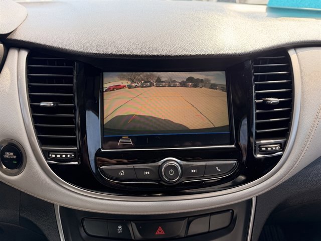 Used 2018 Chevrolet Trax LT w/ Driver Confidence Package image 15