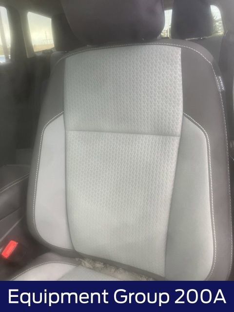 Certified 2018 Ford Escape SE w/ SE Sync 3 Package AWD/4WD image 5