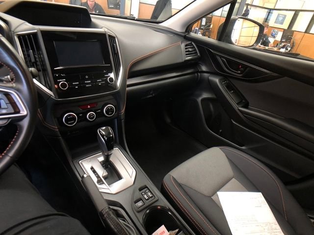 Used 2021 Subaru Crosstrek 2.0i Premium image 19