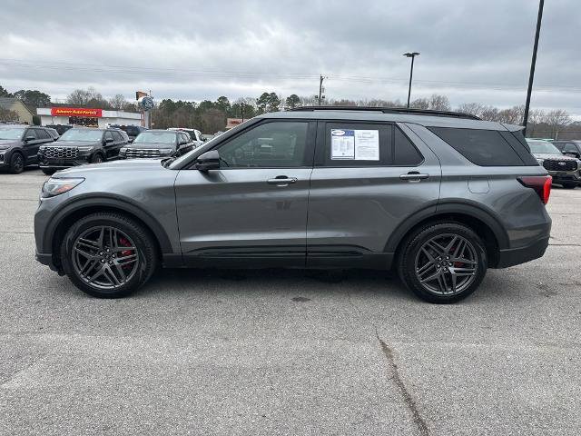 Certified 2025 Ford Explorer ST w/ Sun And Sound Package AWD/4WD image 6