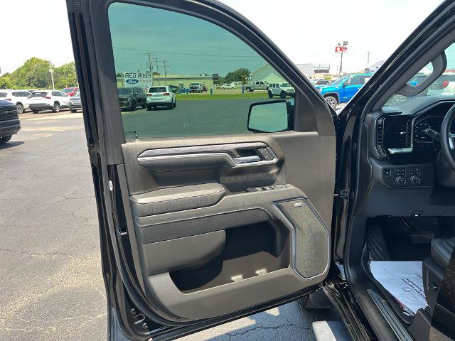 Used 2026 Chevrolet Silverado 1500 LTZ AWD/4WD image 19