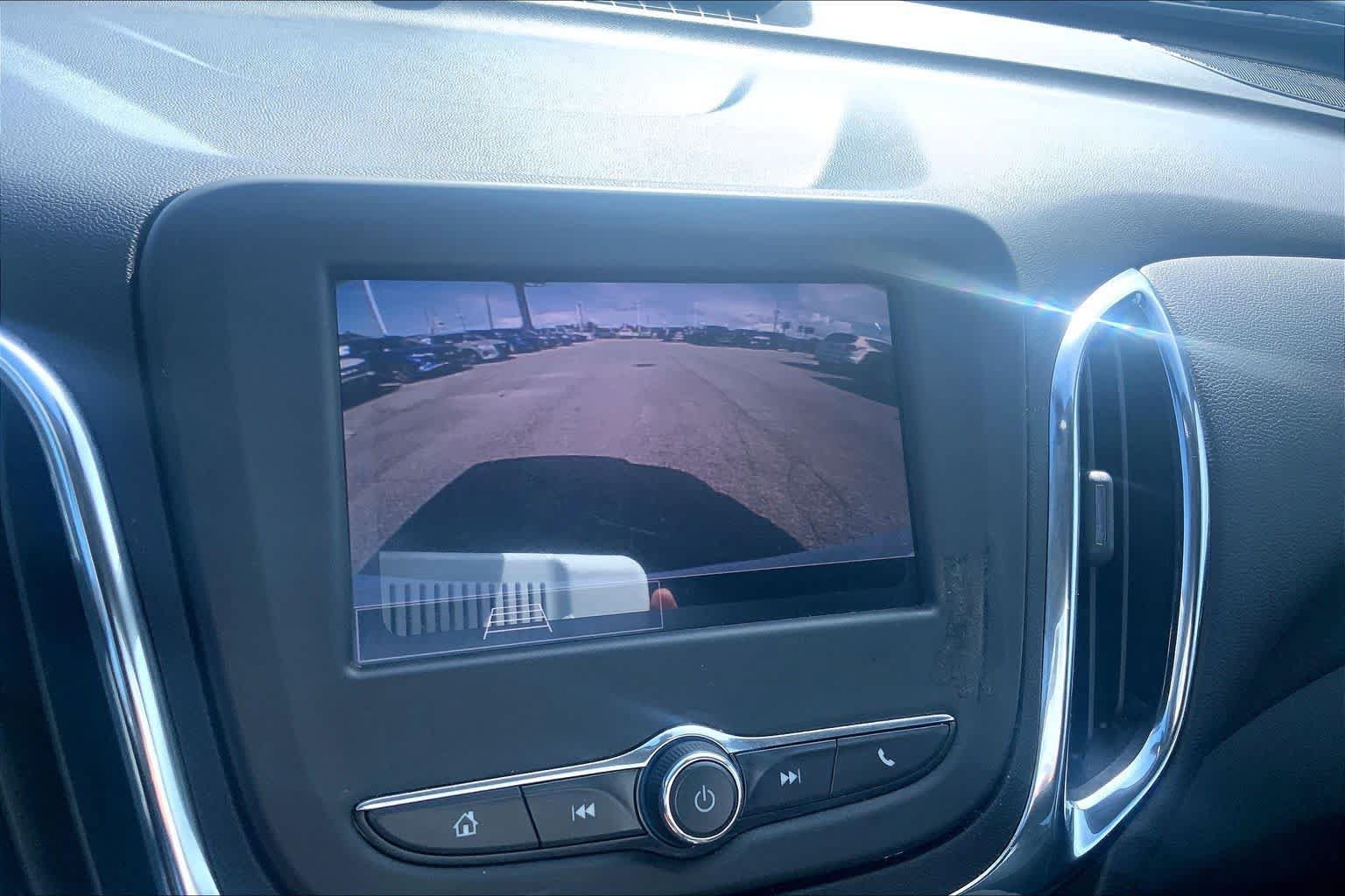 Used 2024 Chevrolet Equinox LT FWD image 27
