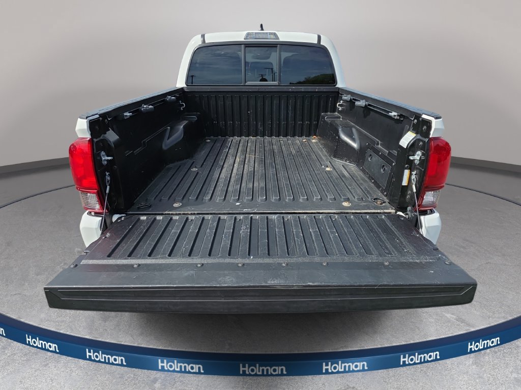 Used 2021 Toyota Tacoma SR w/ SR Convenience Package RWD image 7