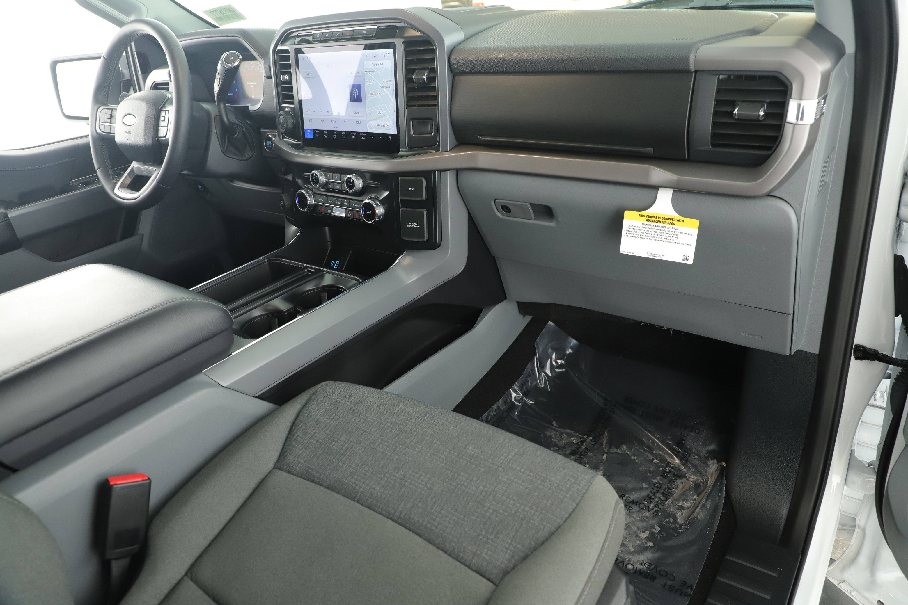 Certified 2024 Ford F150 XLT w/ Equipment Group 302A MID image 21