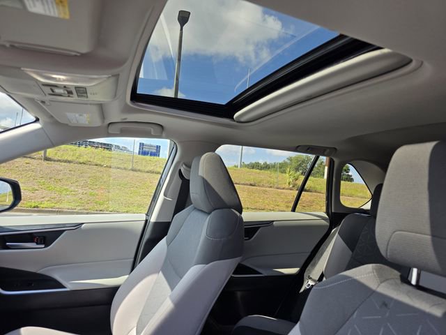 Used 2024 Toyota RAV4 XLE w/ Convenience Package FWD image 13