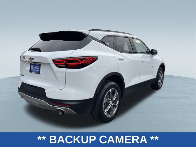 Used 2024 Chevrolet Blazer LT FWD image 3