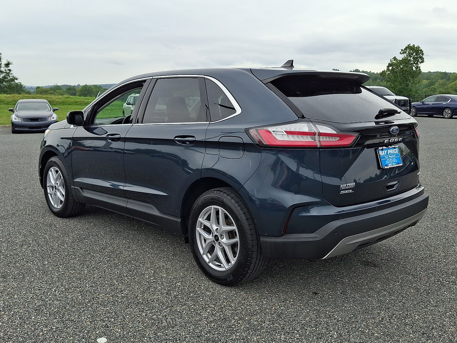 Certified 2023 Ford Edge SEL w/ Convenience Package AWD/4WD image 5