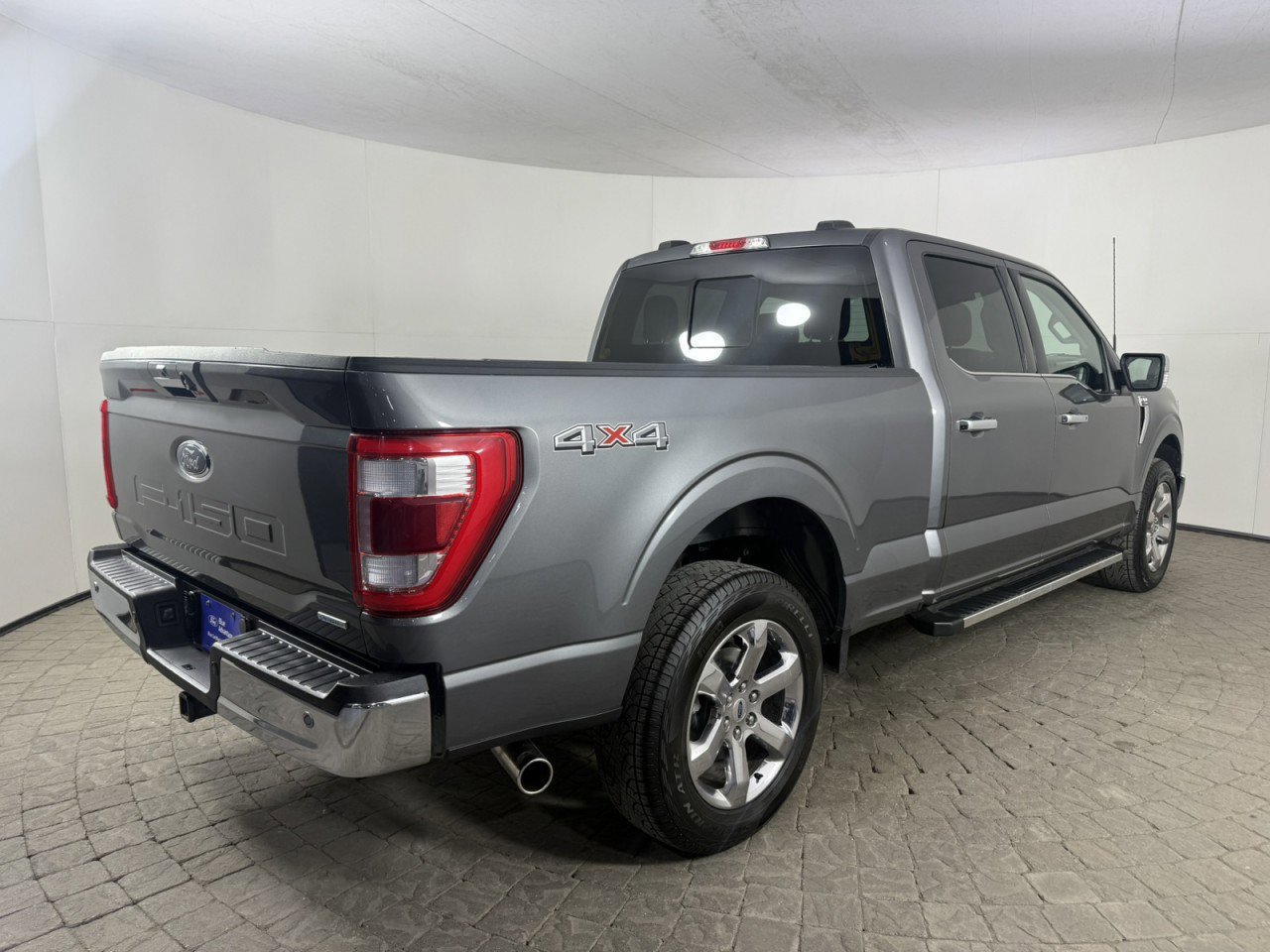 Certified 2023 Ford F150 Lariat AWD/4WD image 4