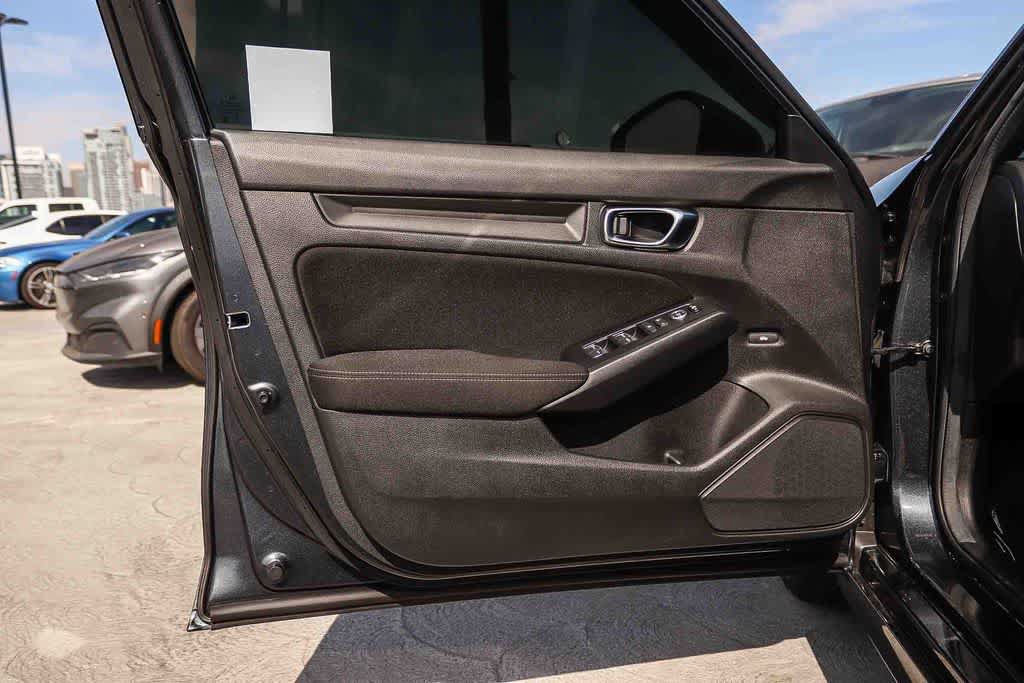 Used 2025 Honda Civic Sport image 22
