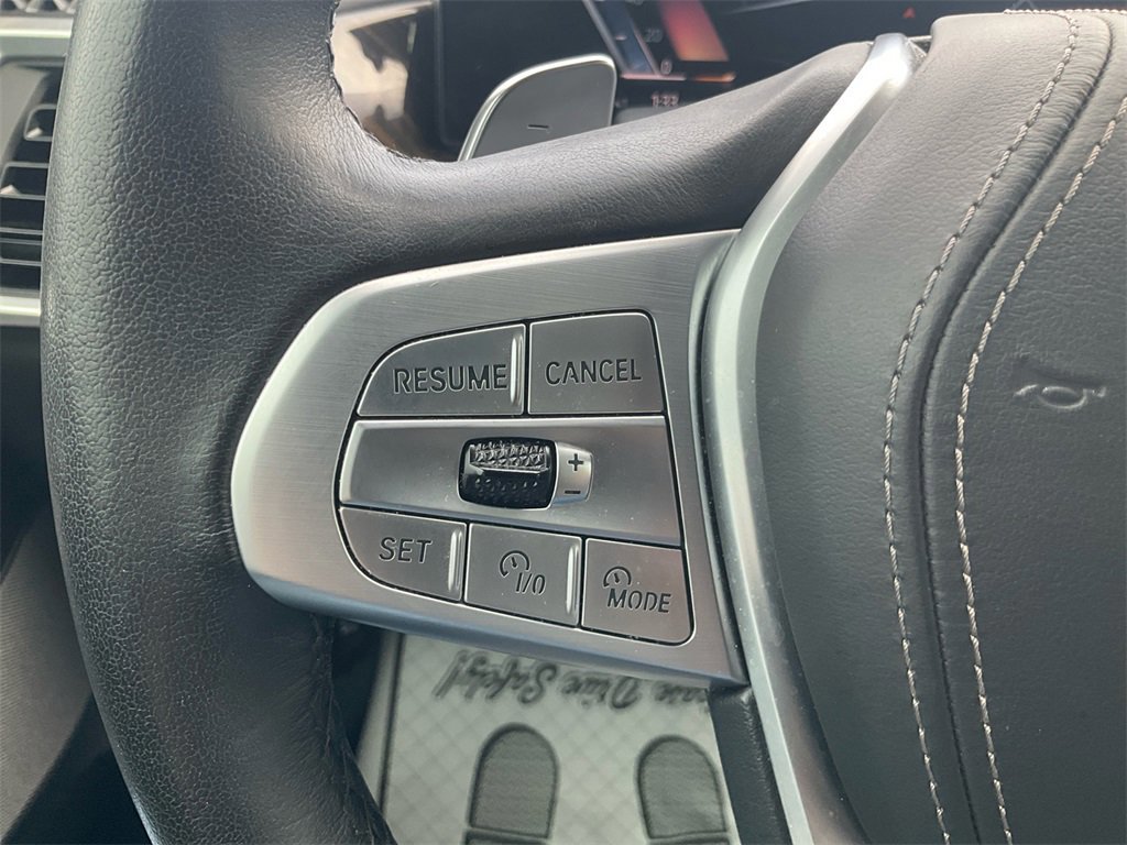 Used 2023 BMW X7 xDrive40i w/ Premium Package image 19