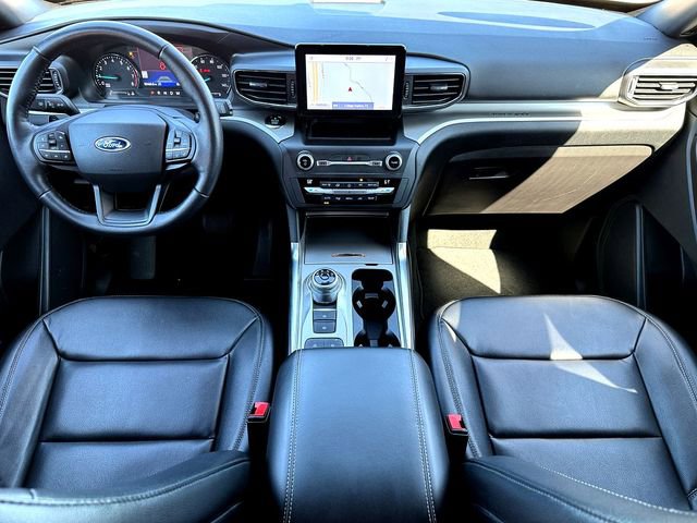 Certified 2020 Ford Explorer XLT w/ Equipment Group 202A image 25