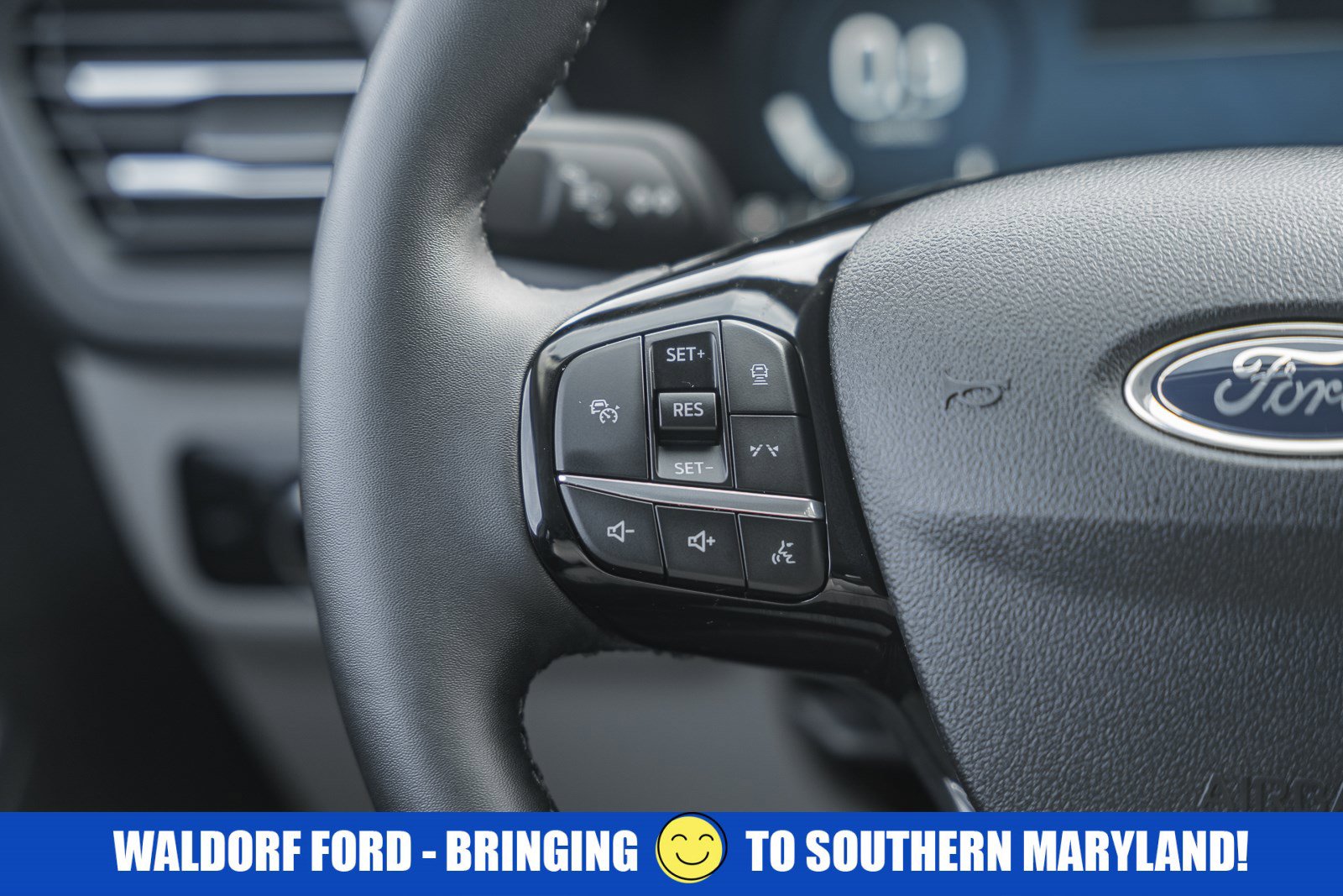 Certified 2023 Ford Escape Platinum image 34