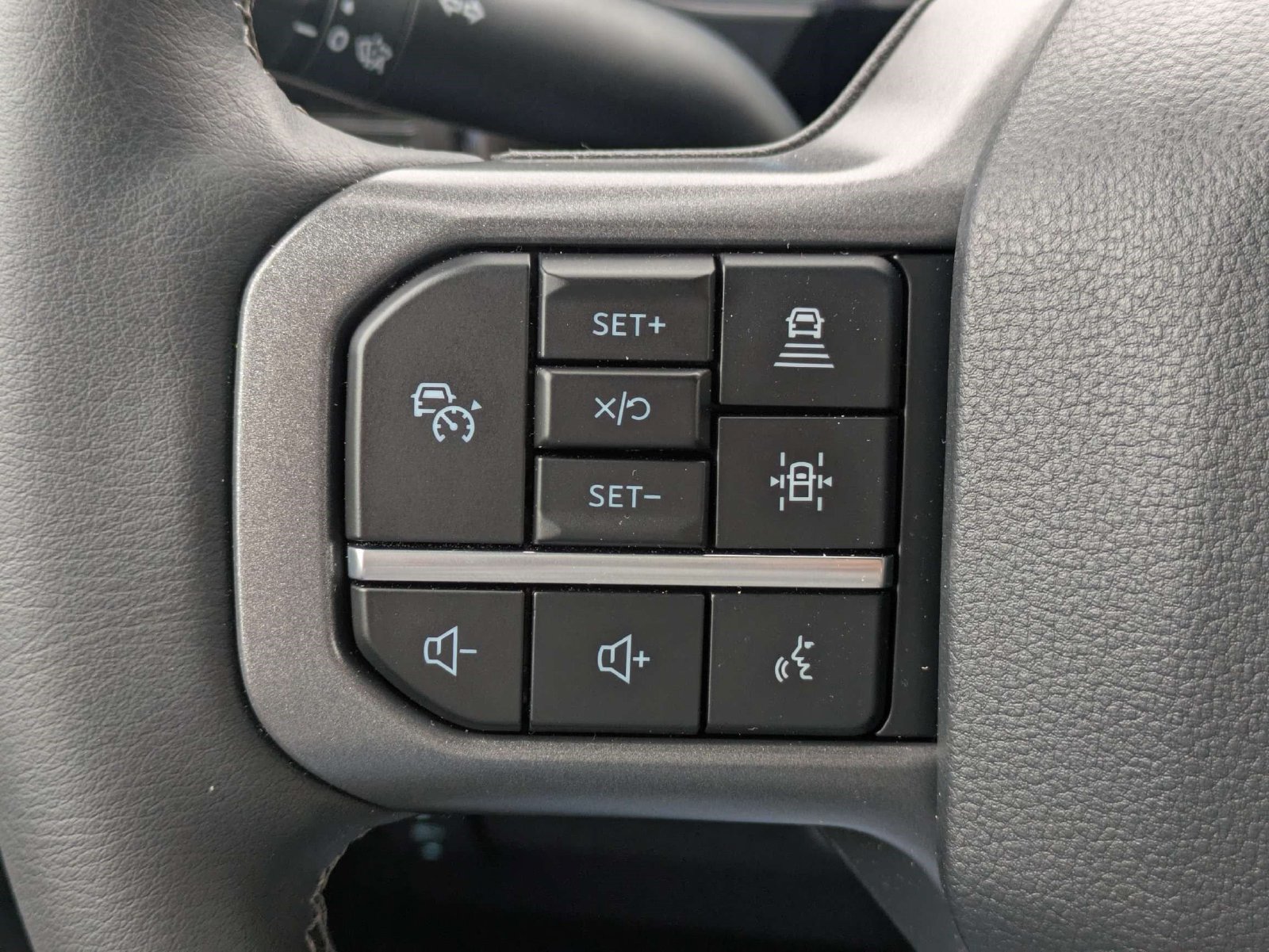 Certified 2026 Ford F250 4x4 Crew Cab Super Duty image 28