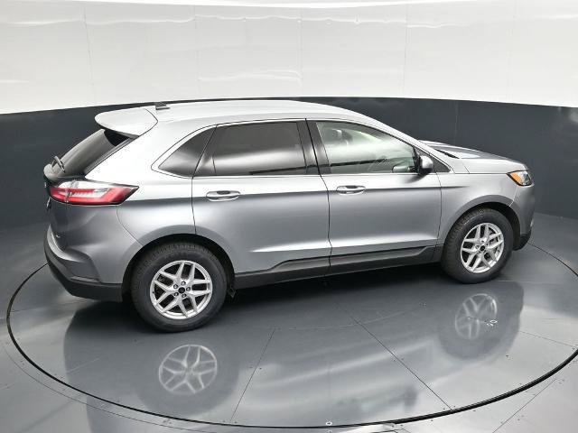 Certified 2024 Ford Edge SEL AWD/4WD image 35