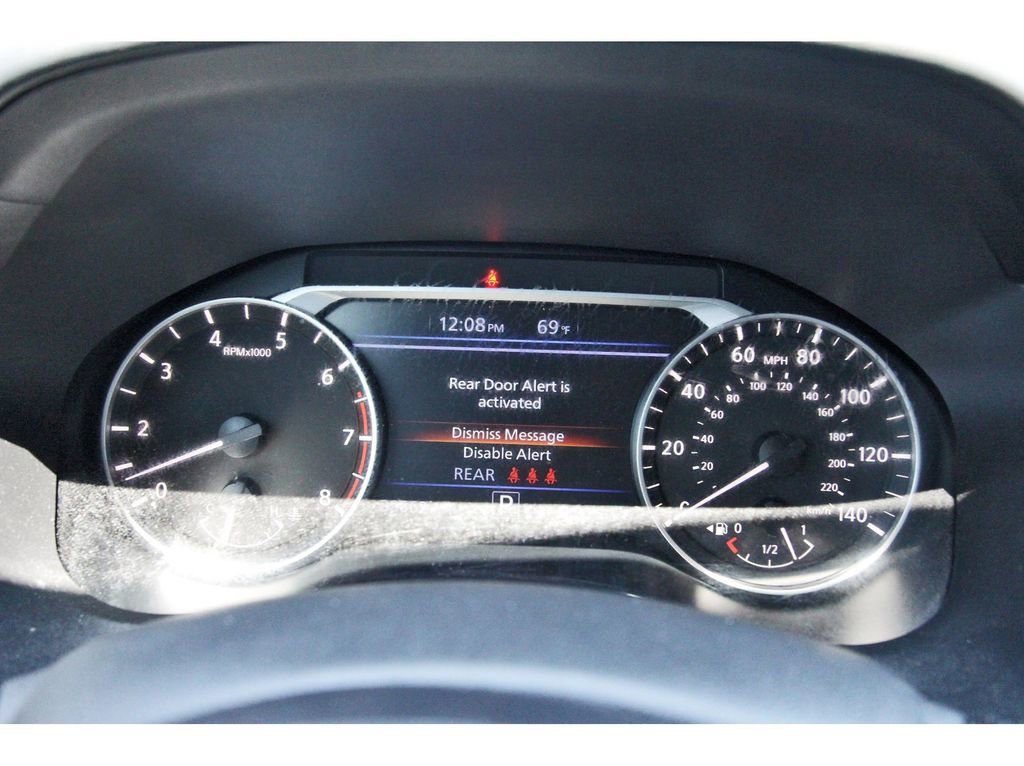 Used 2024 Nissan Altima 2.5 SR w/ SR Premium Package FWD image 18