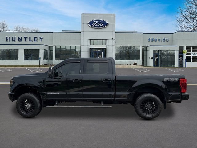 Certified 2022 Ford F350 Lariat w/ Black Appearance Package AWD/4WD image 6