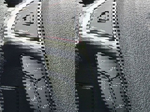 Certified 2024 Ford Edge SEL image 33