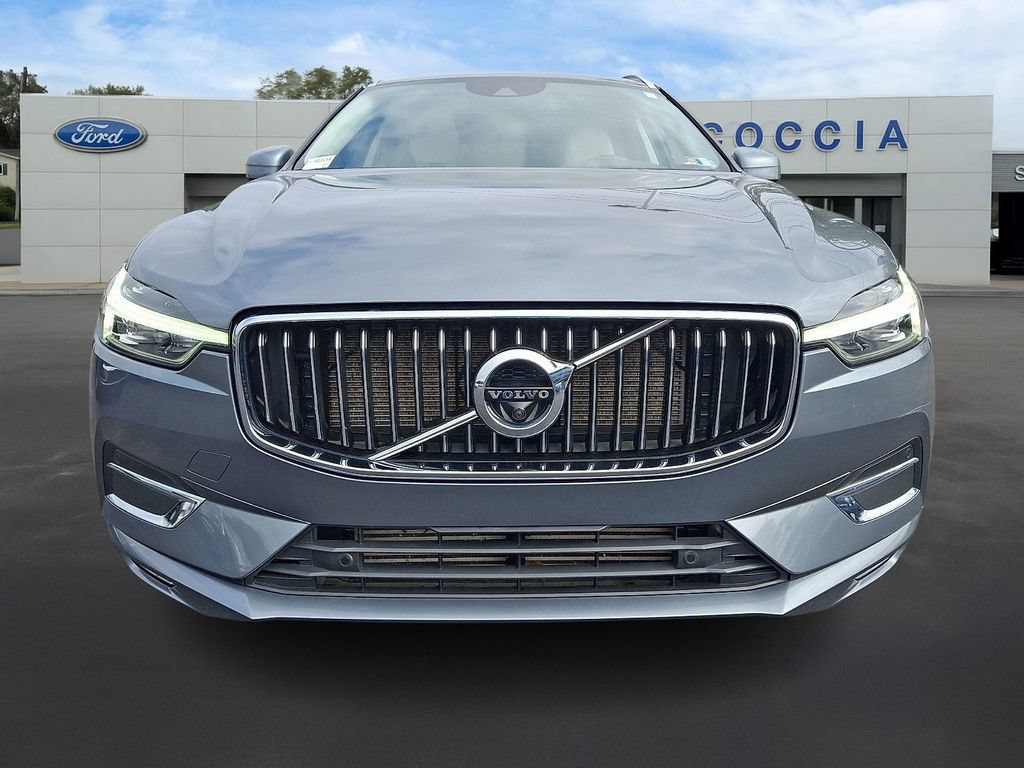 Used 2021 Volvo XC60 T5 Inscription w/ Advanced Package AWD/4WD image 2