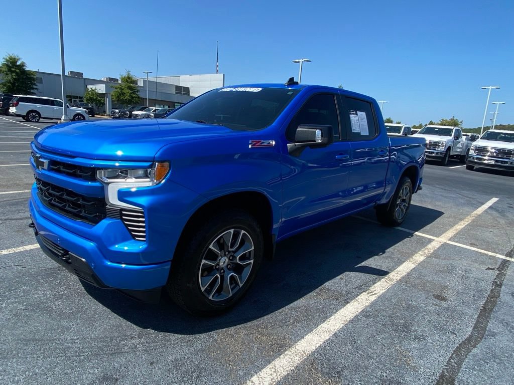 Used 2026 Chevrolet Silverado 1500 RST AWD/4WD image 3