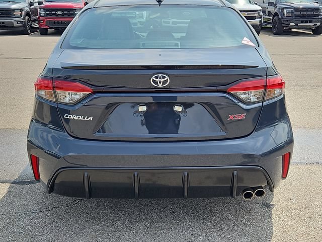 Used 2024 Toyota Corolla XSE FWD image 4