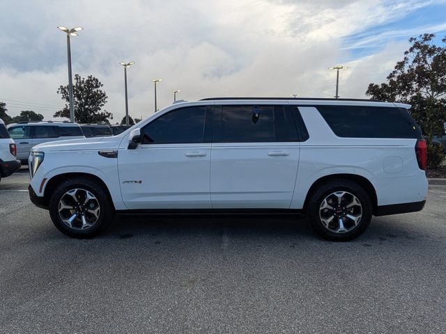 Used 2025 GMC Yukon XL AT4 Ultimate AWD/4WD image 7