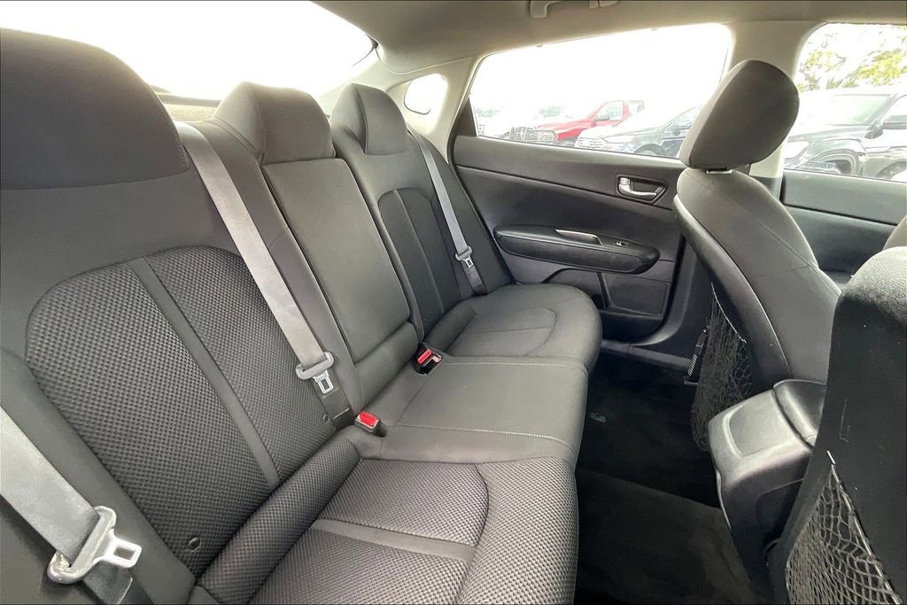 Used 2020 Kia Optima LX FWD image 22