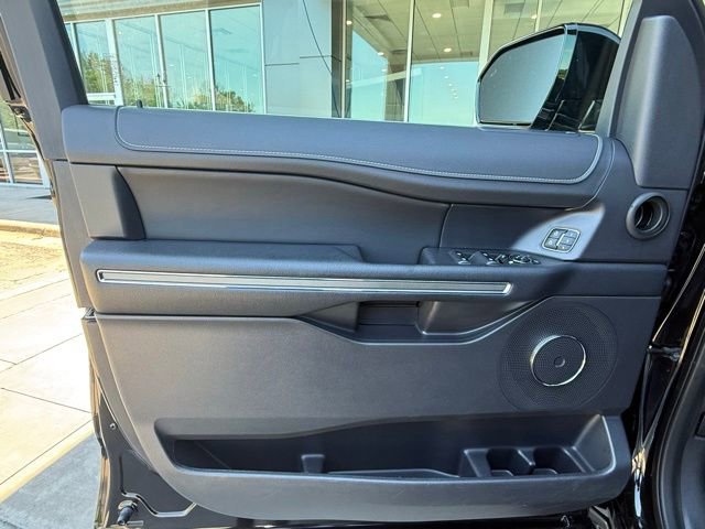 Certified 2024 Ford Expedition XLT RWD image 13